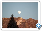2008-05-22-bpz-montana_moon_over_mary
