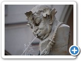 2009-01-09-bdg-reverse_drinking_fountain